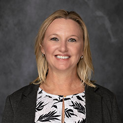 Jennifer Graber Headshot