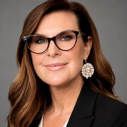  Headshot