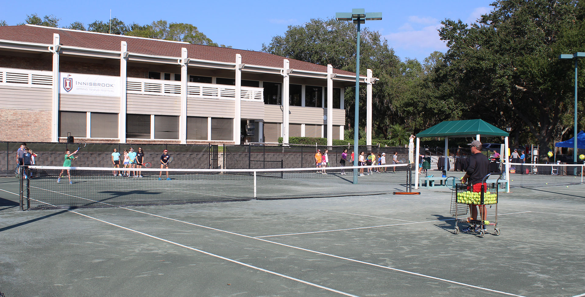 A tennis court